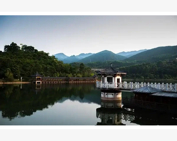 B2B平台排名新动向企业选型关键指标_平台选型看准行业特性